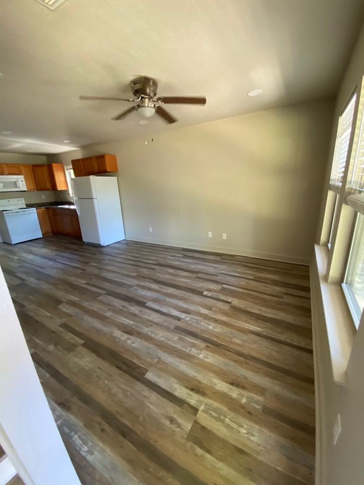 674 2nd St Nw #1 - Photo 6 of 10