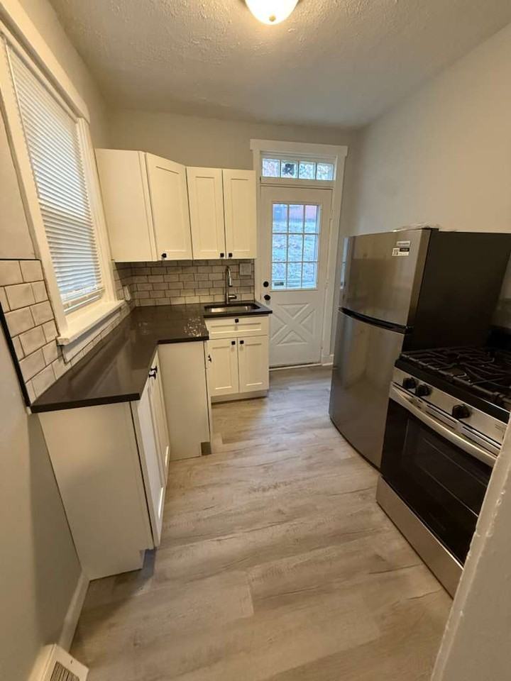 1659 Methyl Street #1659 - Photo 5 of 8