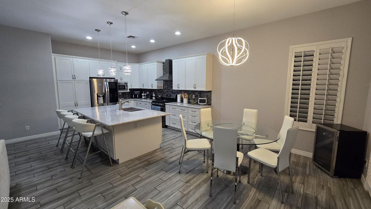 17591 W Dahlia Dr - Photo 2 of 35