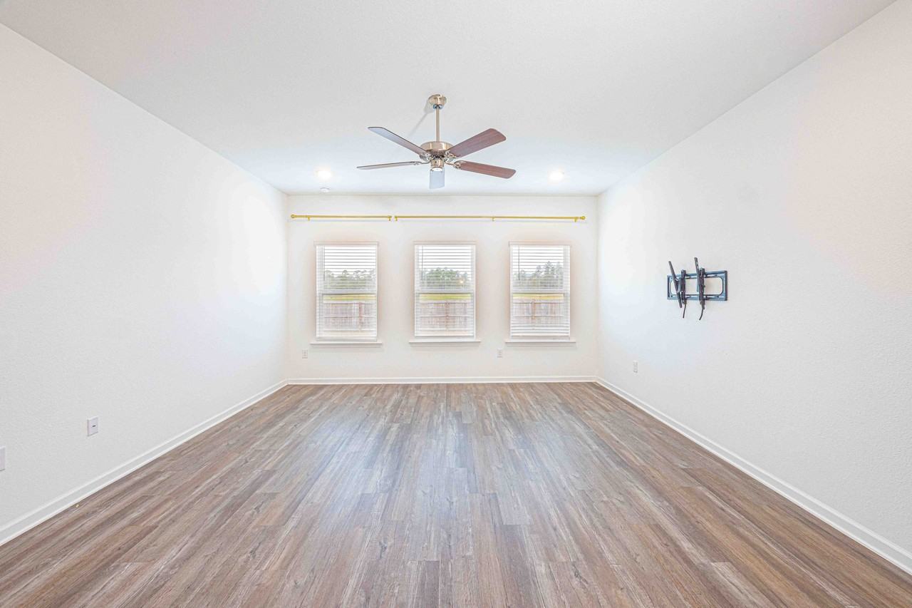 13766 Antler Hill Rd #1 - Photo 3 of 31