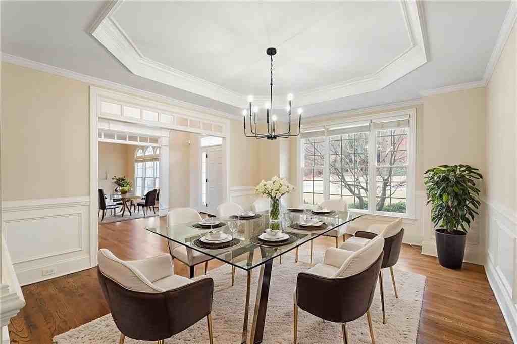 870 Longstone Lndg - Photo 6 of 50