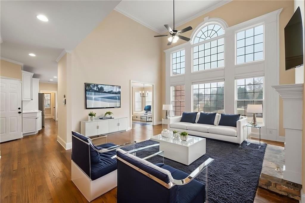 870 Longstone Lndg - Photo 7 of 50