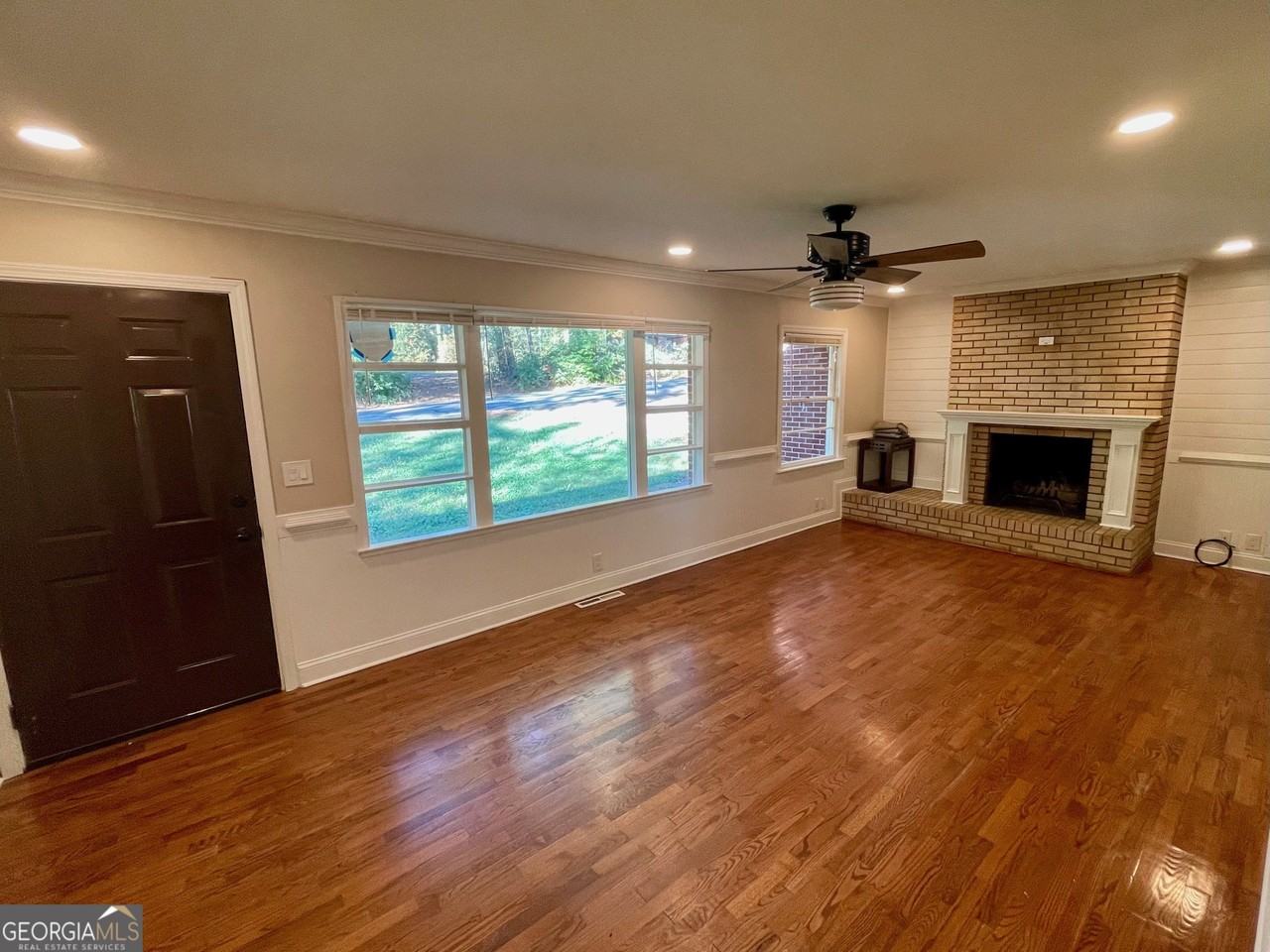 21 Opal St - Photo 4 of 16