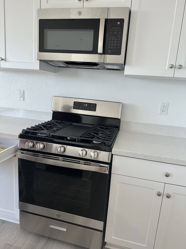 2097 Quartz Cove Way - Photo 5 of 18