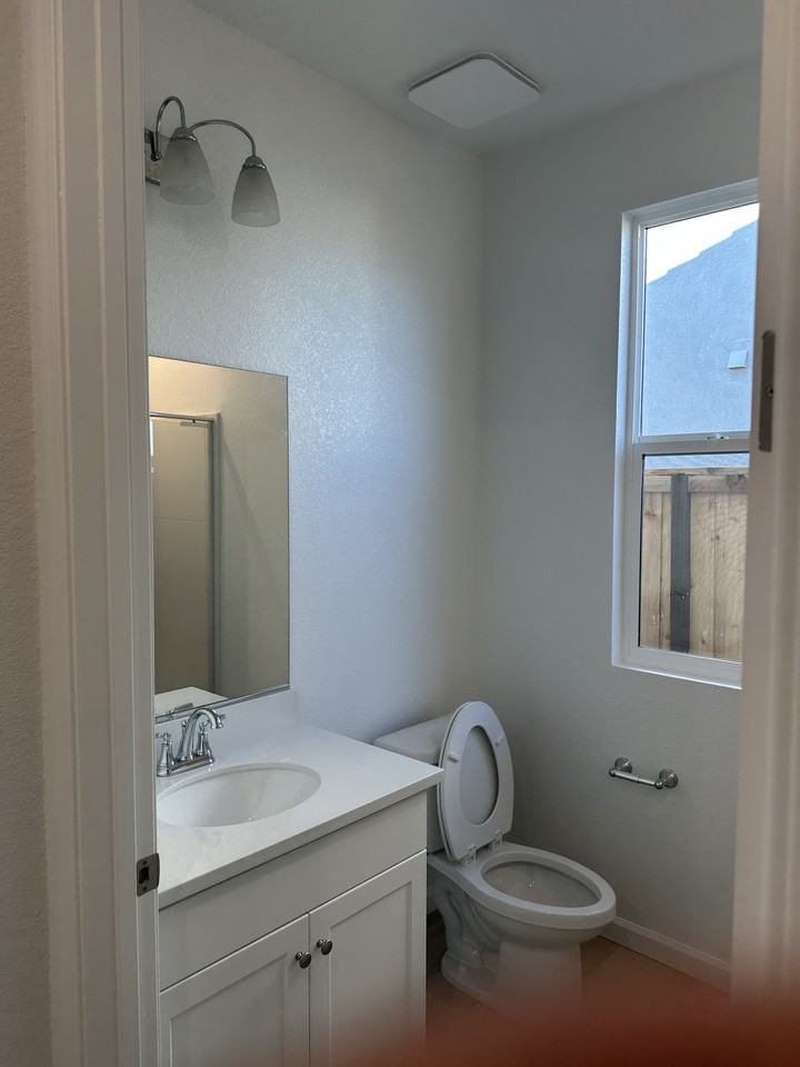 2097 Quartz Cove Way - Photo 6 of 18