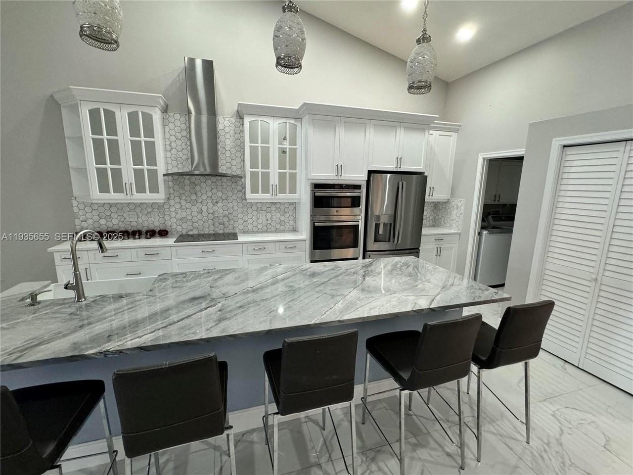 652 W Palm Aire Dr #652 - Photo 3 of 27