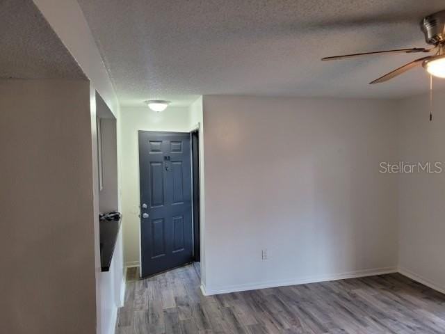 196 Riverbend Dr #102 - Photo 7 of 18