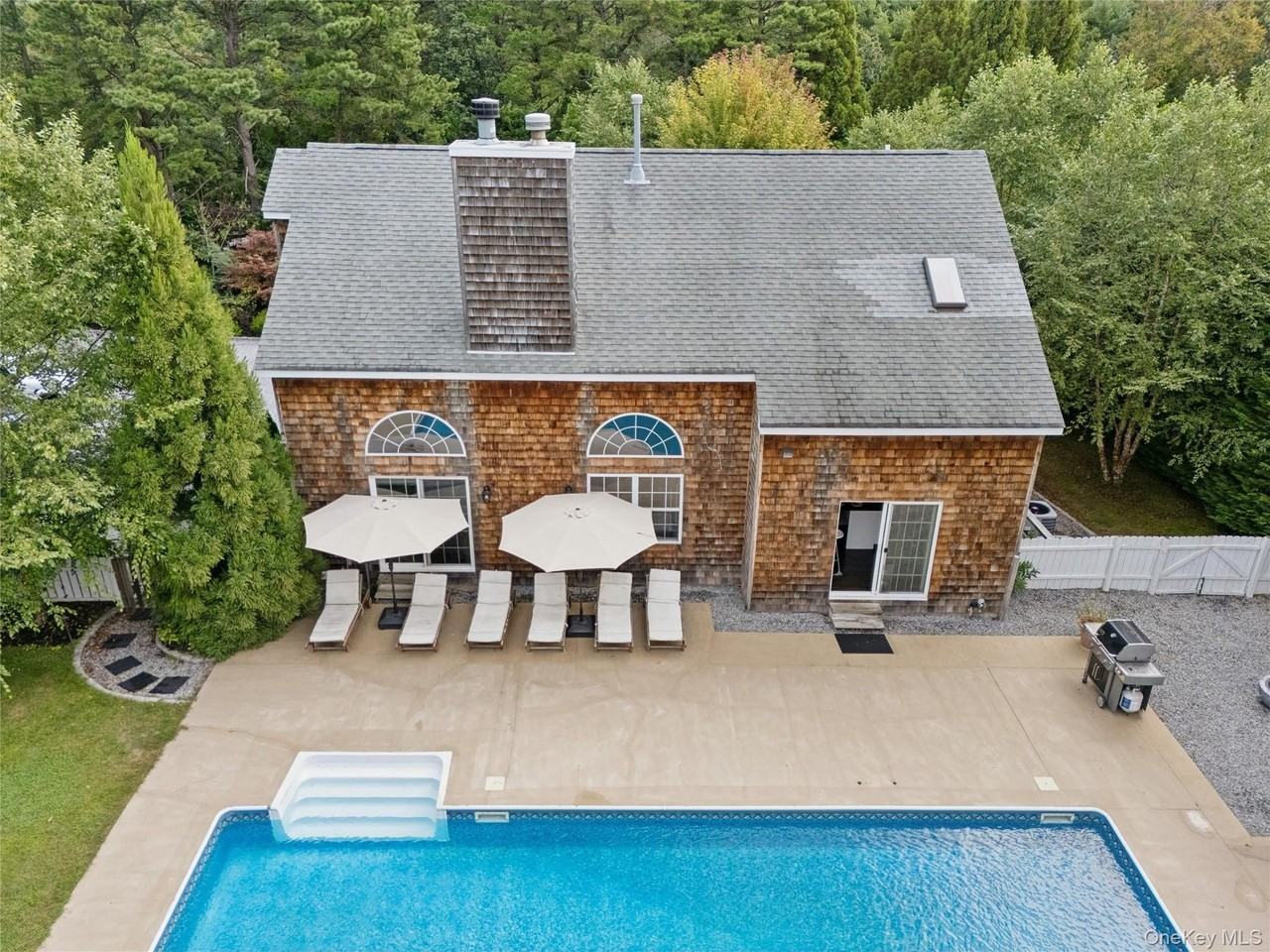 138 North Rd - Photo 6 of 30