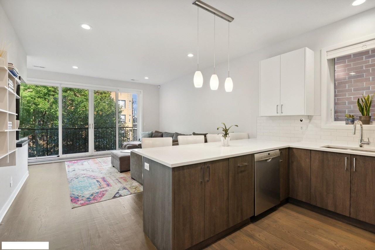 4014 N Mozart St Unit 2 #2 - Photo 3 of 11