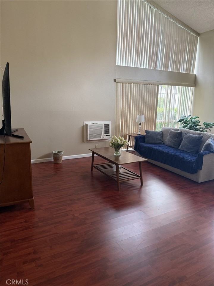 263 Calle Aragon #D - Photo 5 of 9