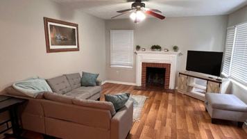 featured image of Howard Ave