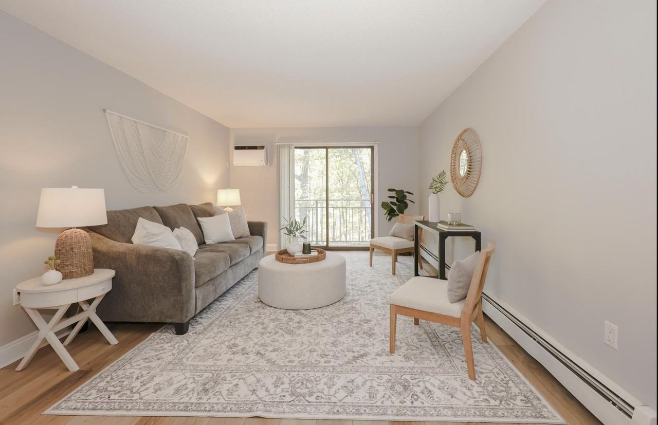 19 Country Club Dr - Photo 5 of 19