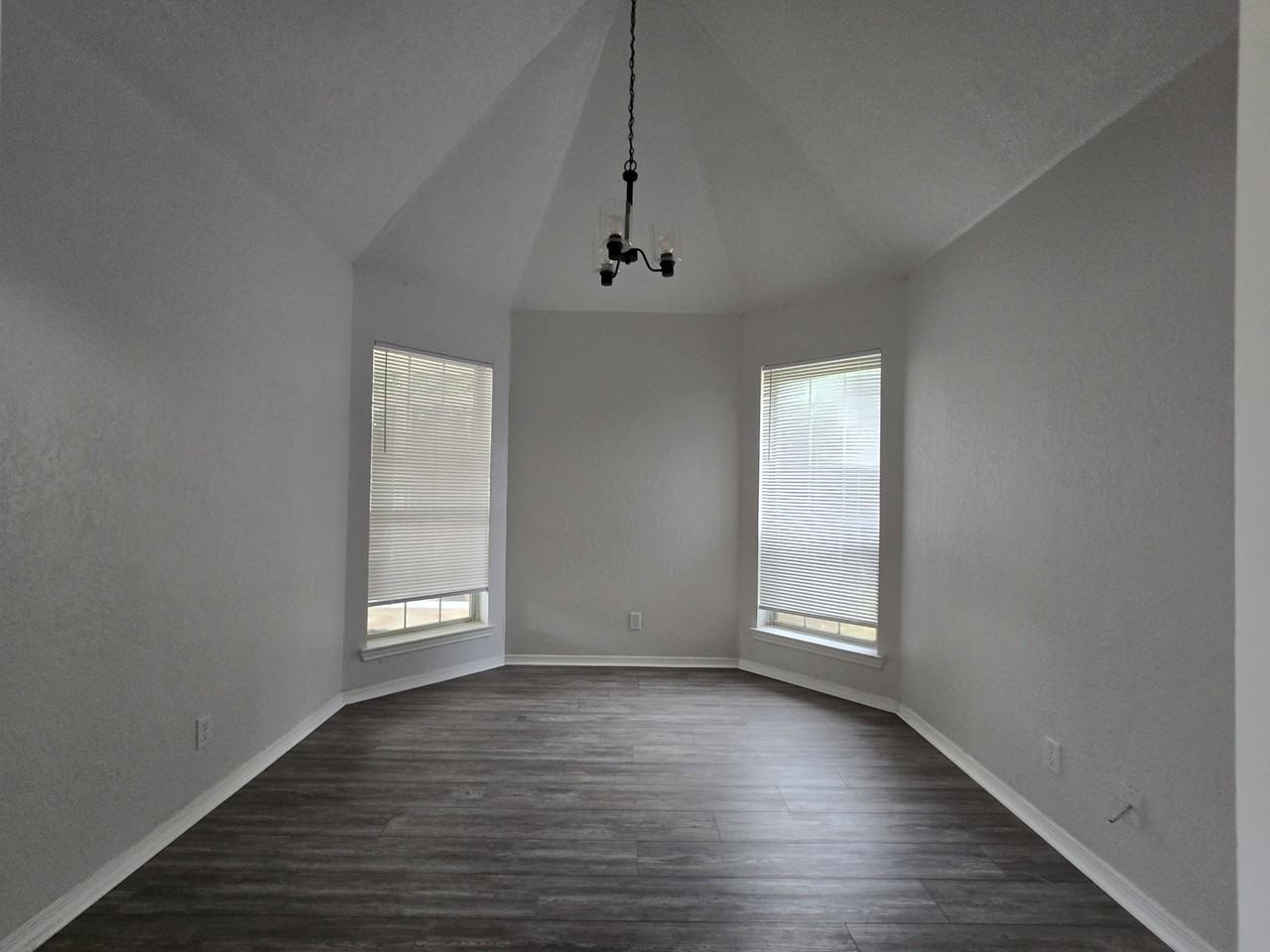 4010 Tyler Trl #1 - Photo 3 of 11