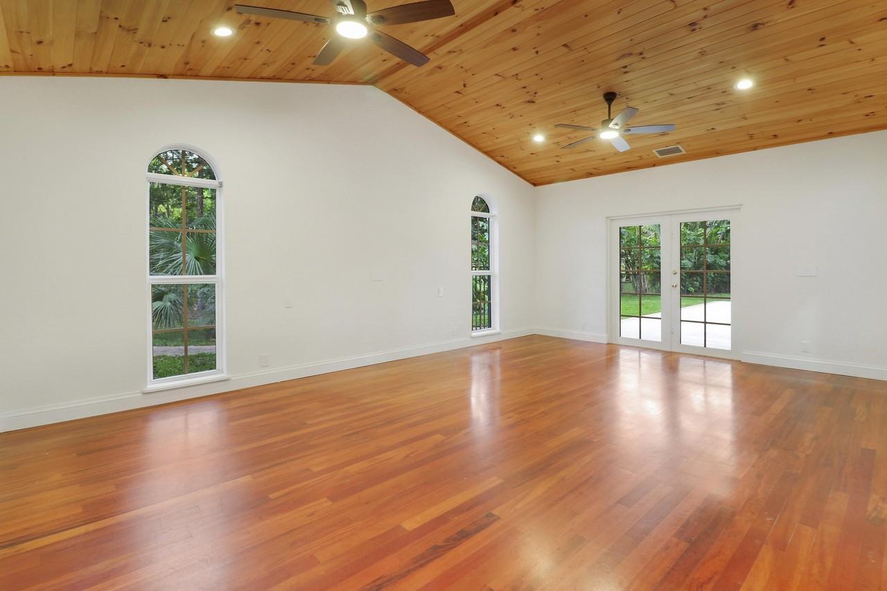 67 Pacer Cir - Photo 7 of 45