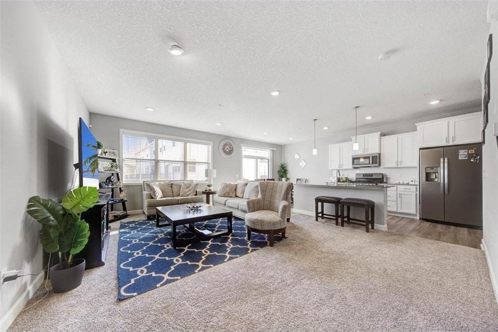 18887 72nd Pl N - Photo 5 of 34