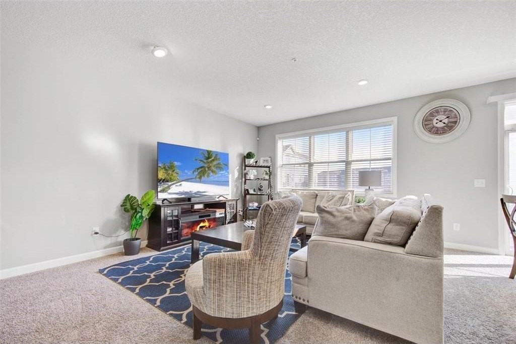 18887 72nd Pl N - Photo 6 of 34