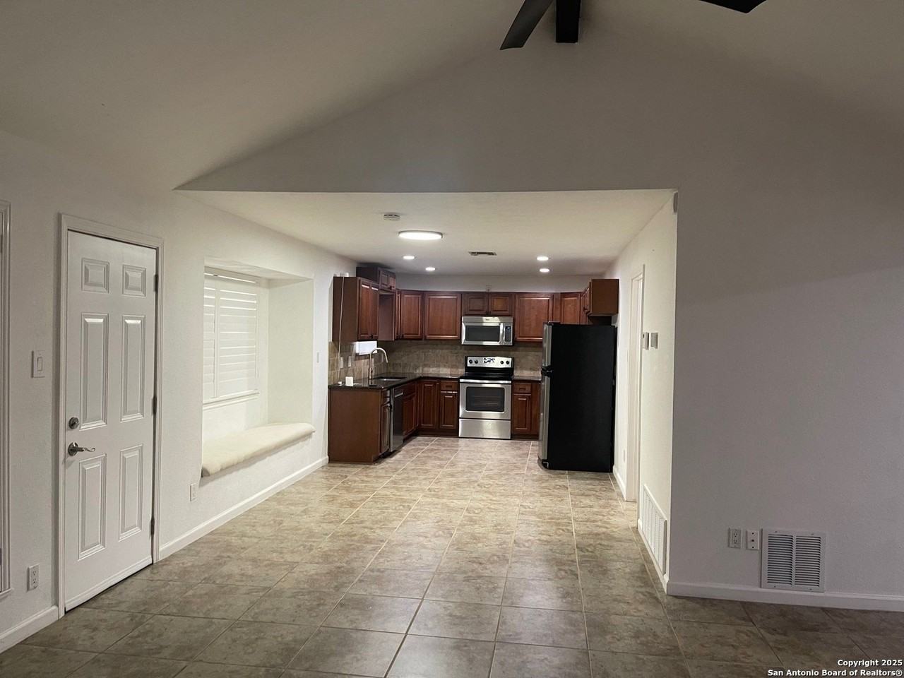 1602 Forest Spring St - Photo 4 of 18