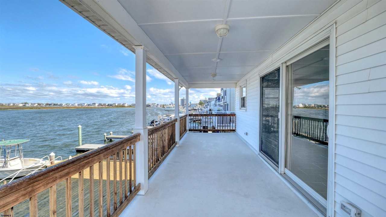 6713 Monmouth Ave - Photo 2 of 27