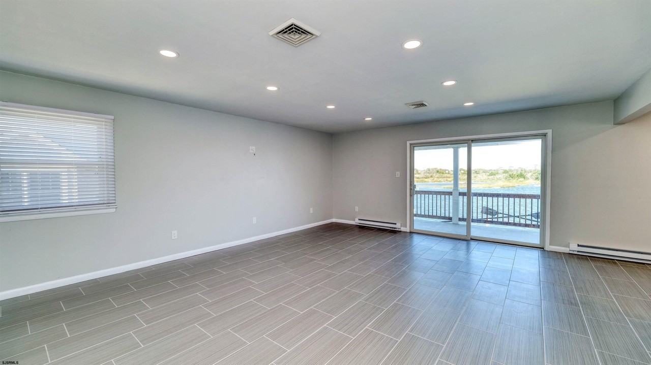 6713 Monmouth Ave - Photo 6 of 27