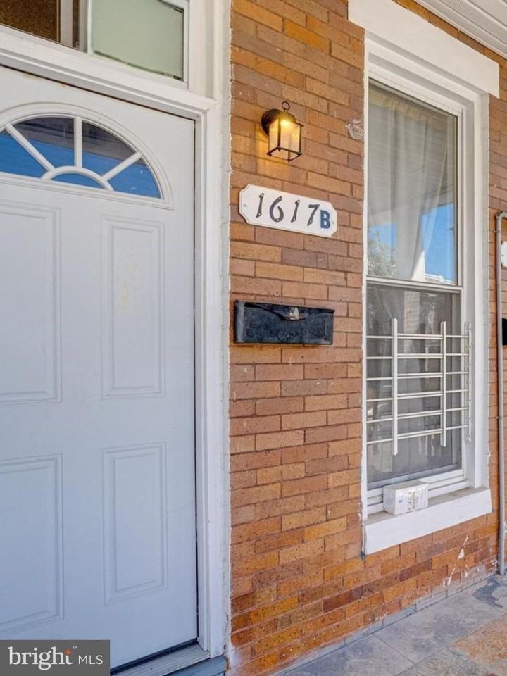 1617B Moreland Ave - Photo 3 of 8