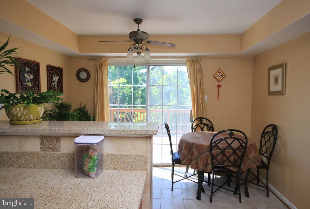 8637 Manahan Dr - Photo 6 of 8