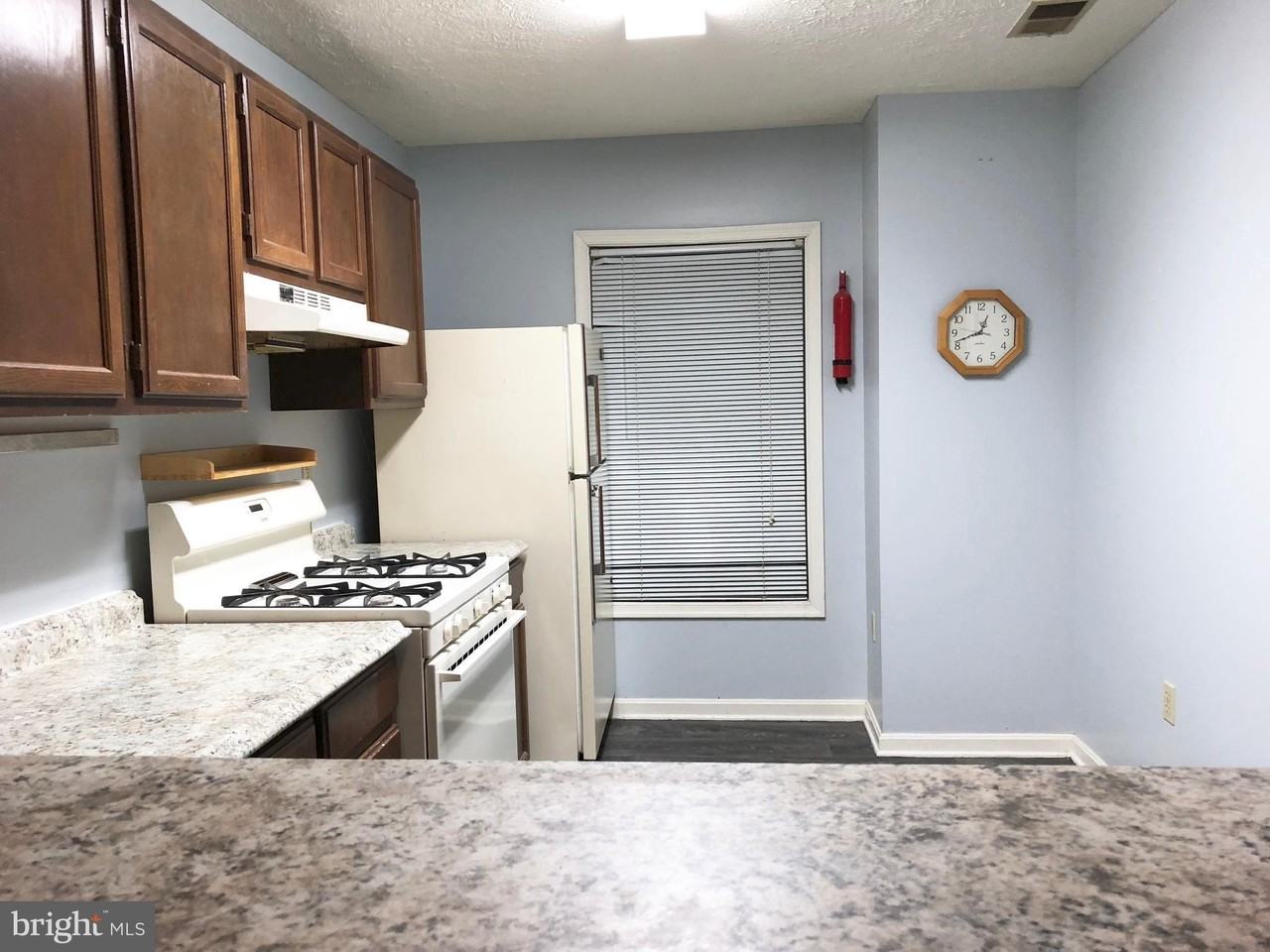 916 Windbrooke Dr Unit 916 #916 - Photo 6 of 14