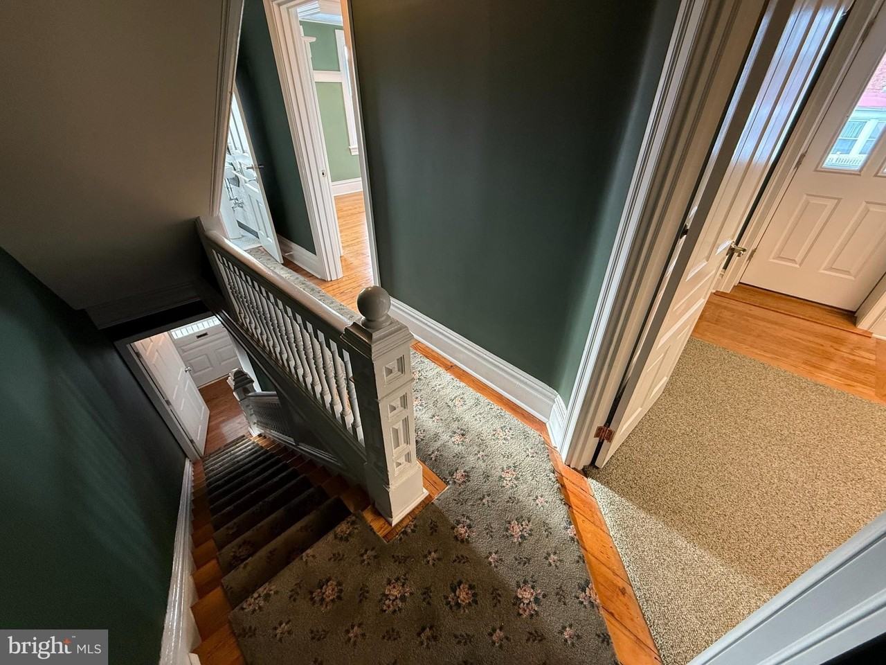 405 Bridge St - Photo 2 of 19