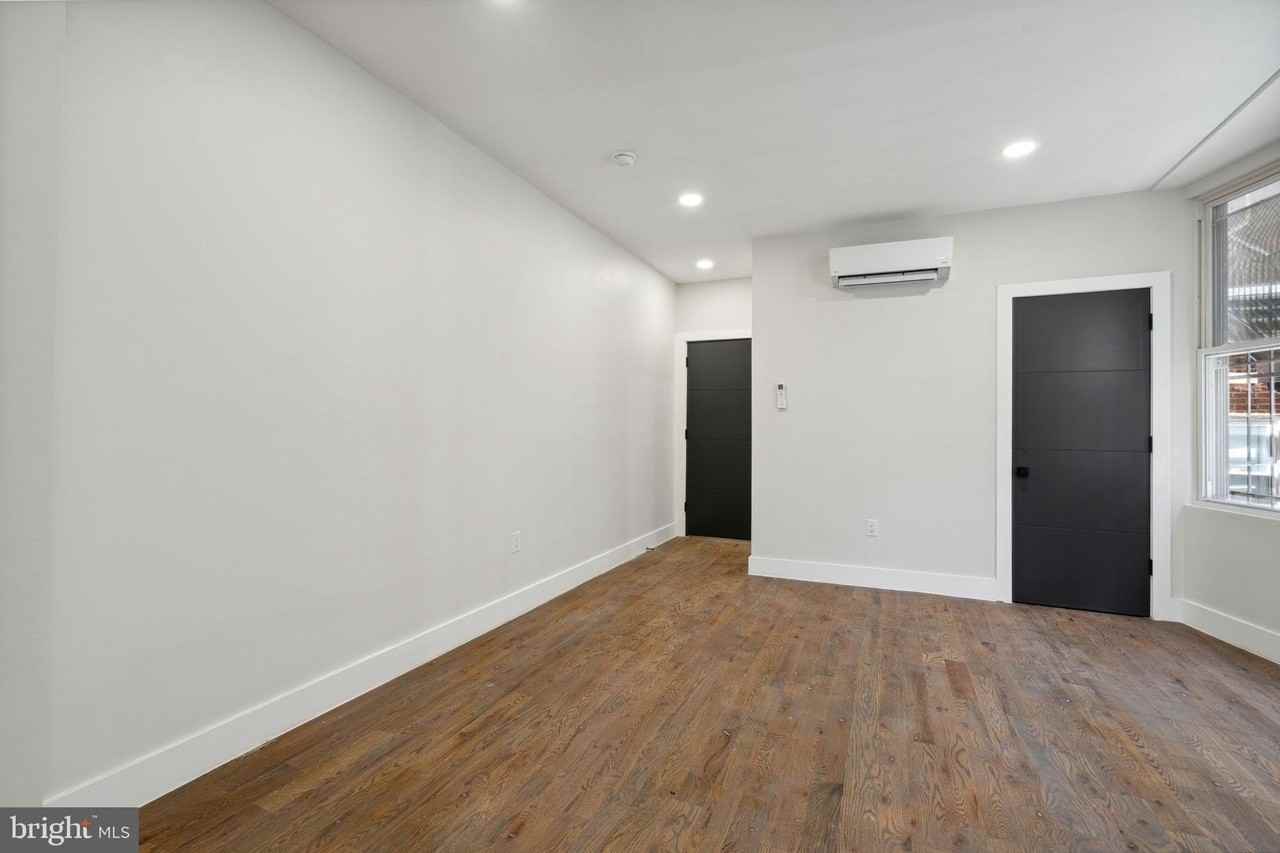 1908 Pine St Apt 2 #2 - Photo 6 of 16