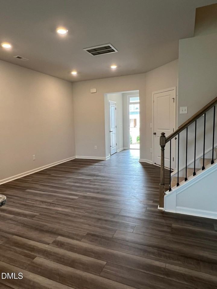 1212 Pate Farm Ln - Photo 5 of 11