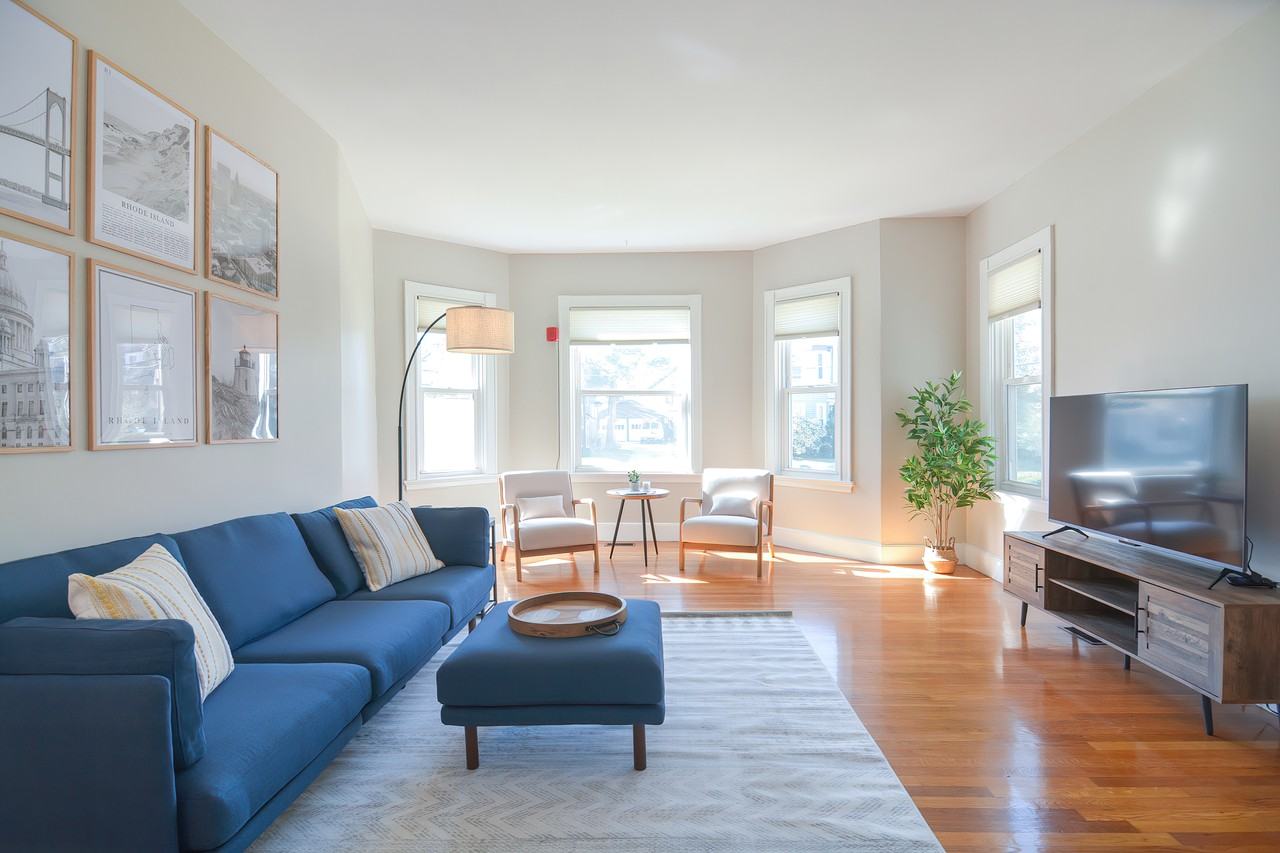 177 Albert Ave #181 - Photo 6 of 23