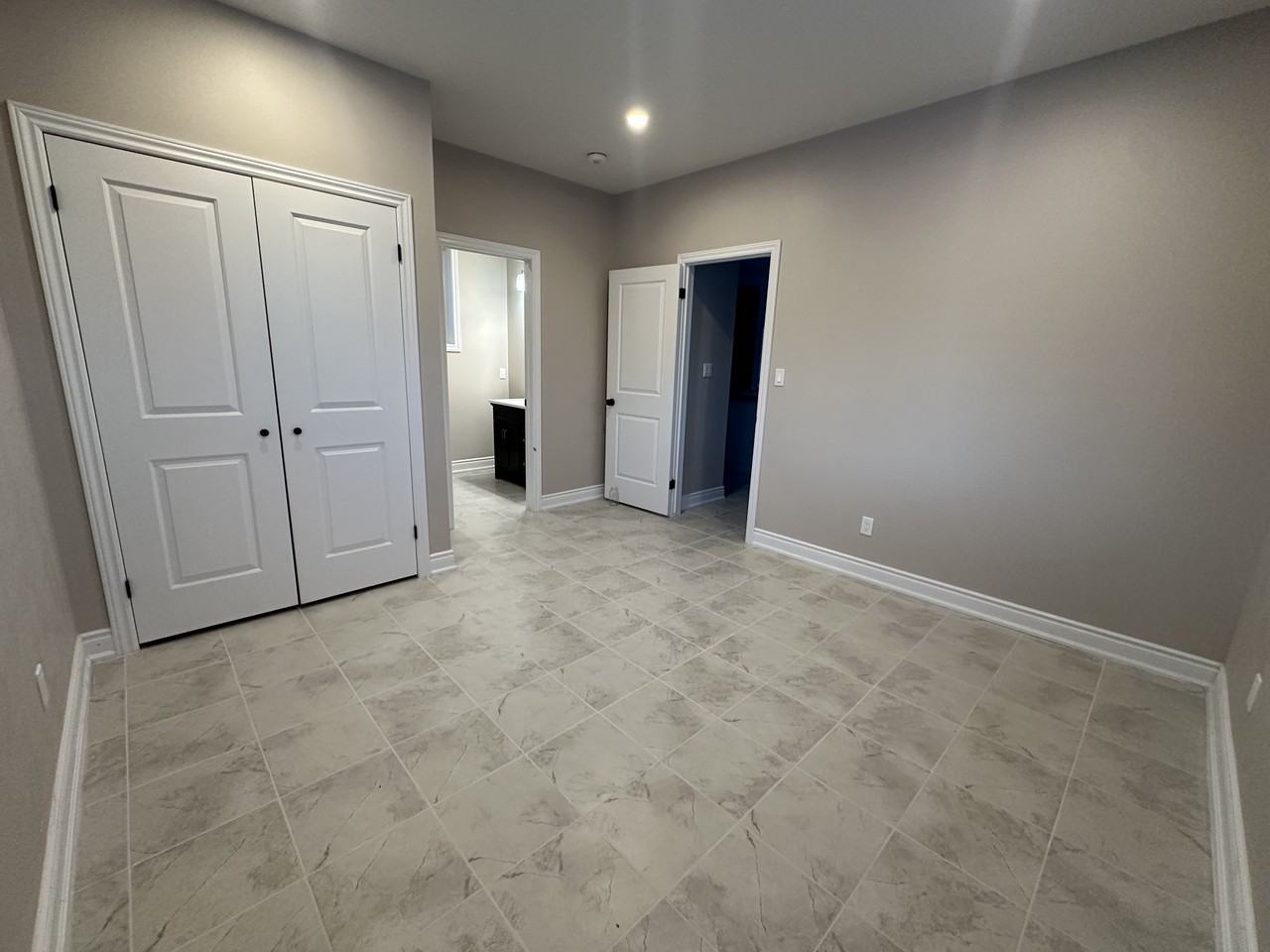 10526 Fourth Line Nassagaweya #3 - Photo 6 of 24