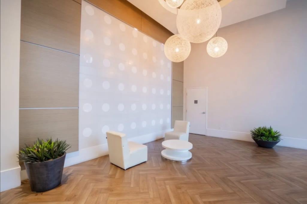 13688 100 Avenue #2203 - Photo 7 of 9