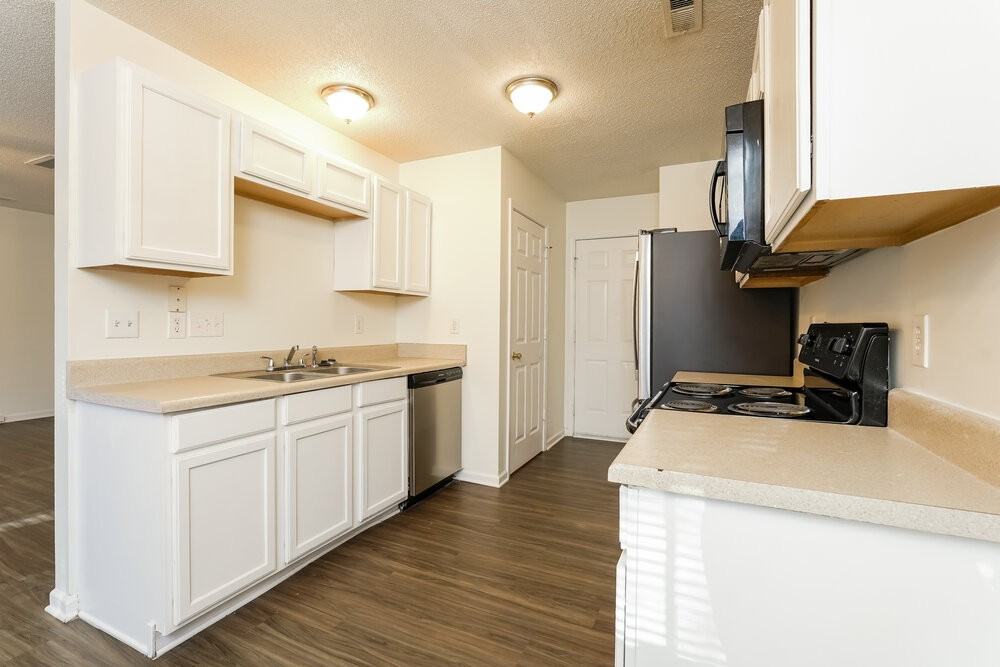 4802 Mystic Oak Dr - Photo 6 of 17