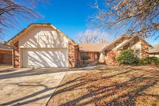 9713 Hummingbird Ln - Photo 1 of 1