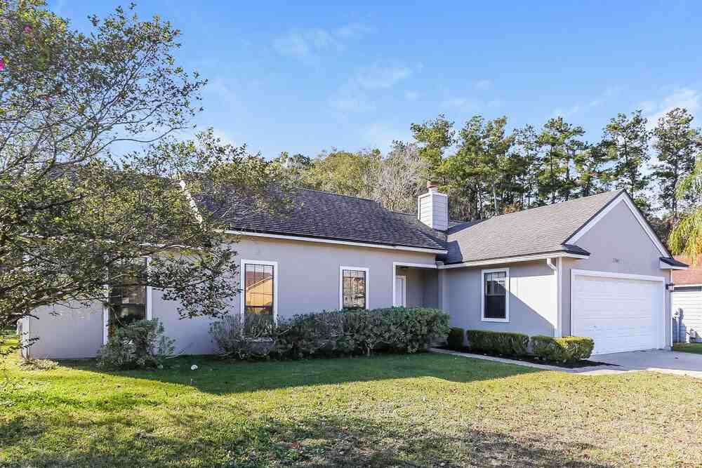 1464 Rose Hill Dr W - Photo 3 of 16