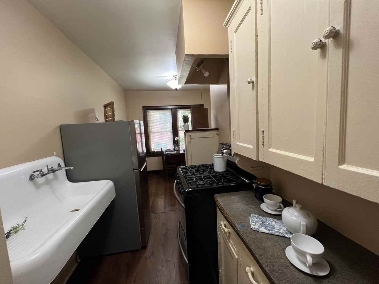 The Green Lodge - Photo 7 of 30