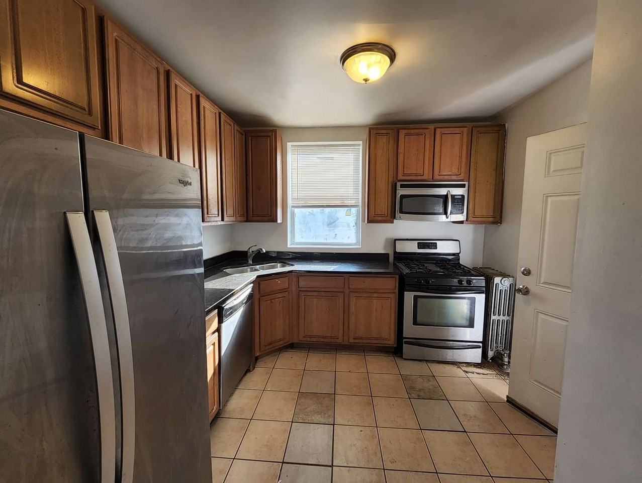 6625-29 S Drexel - Photo 7 of 9