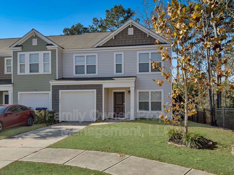 193 Rosefield Ct - Photo 4 of 40