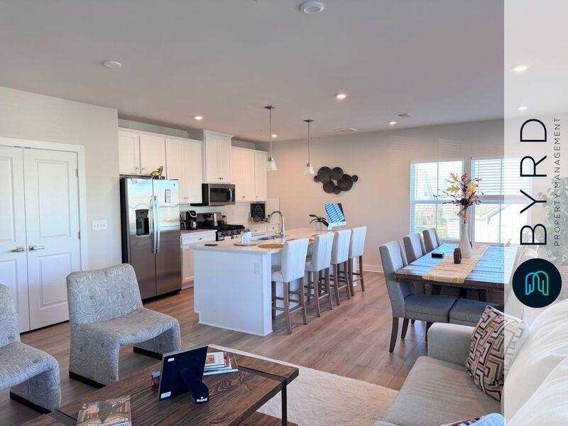 6655 Citory Way #203 - Photo 6 of 22