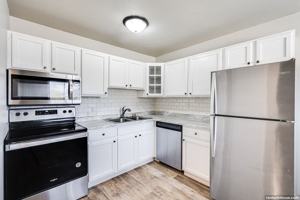 featured image of 2001 2001 - 2015 Evans St.