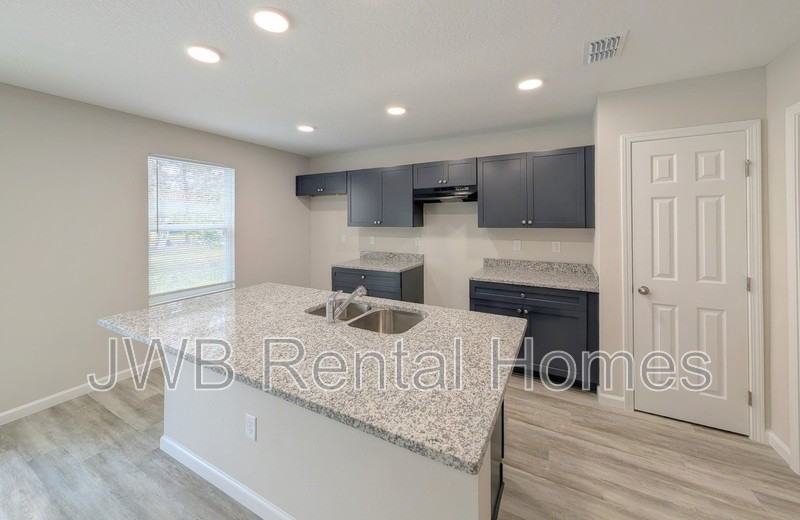 5447 Wabash Blvd - Photo 4 of 17