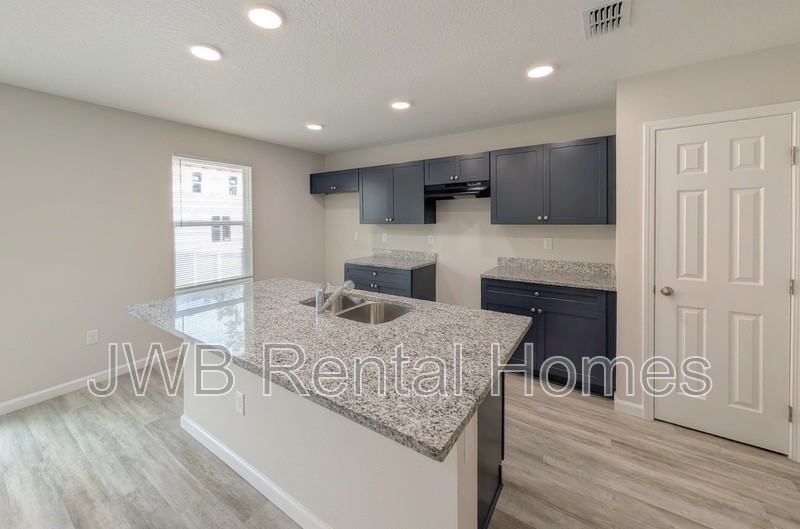 5461 Wabash Blvd - Photo 4 of 17