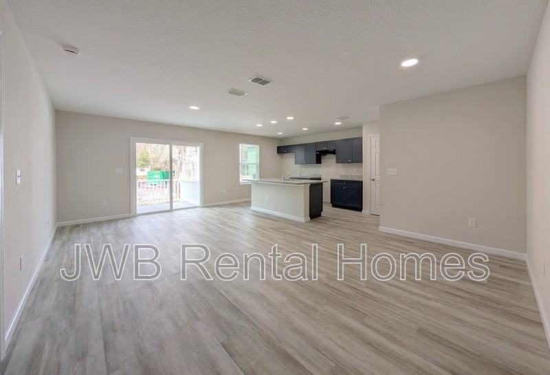 5461 Wabash Blvd - Photo 6 of 17