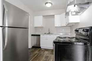 The Legends - Photo 1 of 1