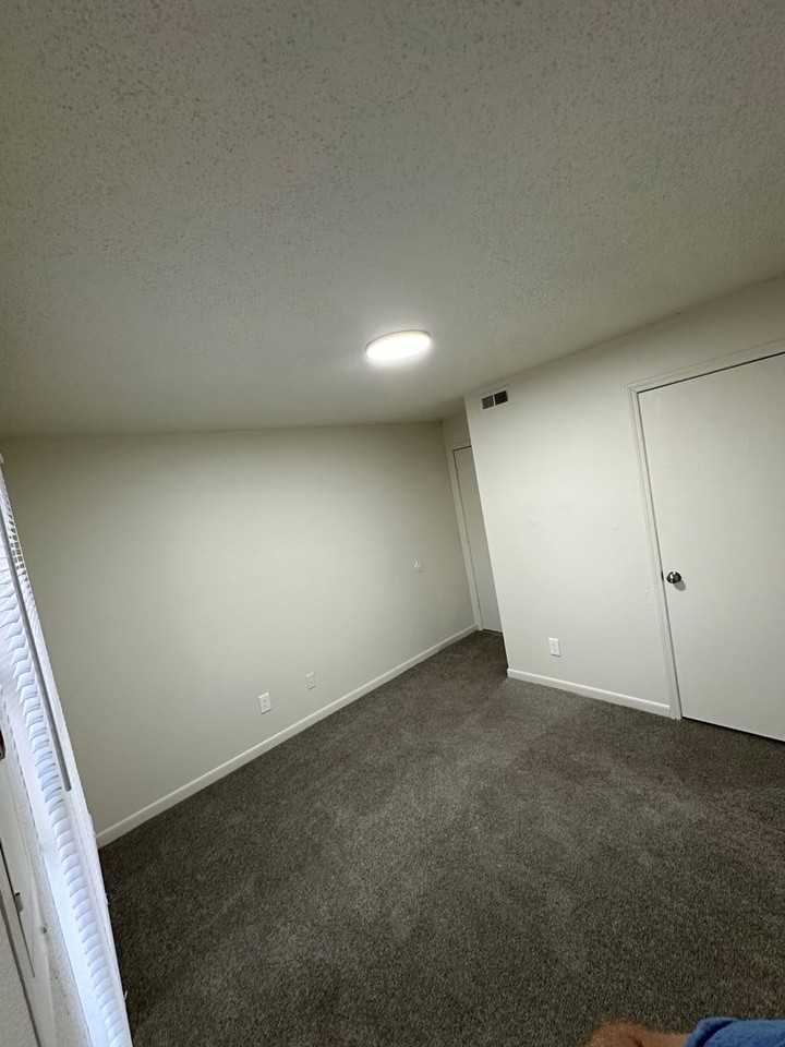 The Flats 602 - Photo 6 of 14