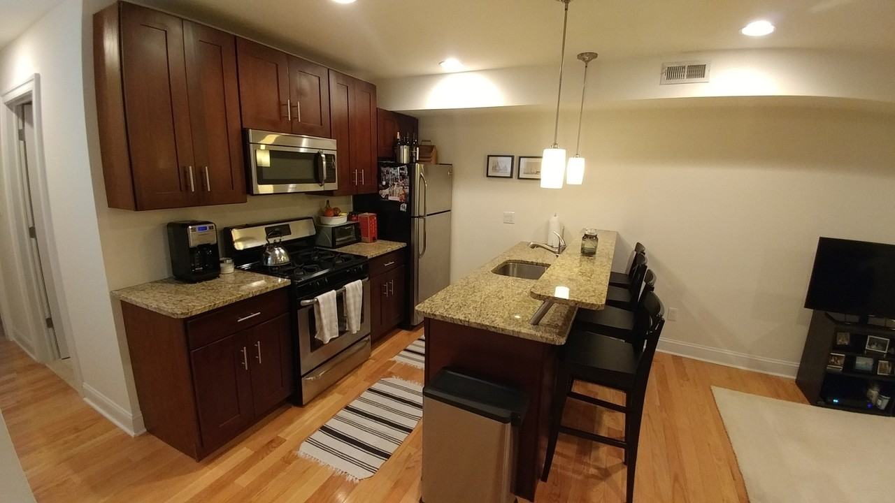 2103 Spring Garden St. - Photo 3 of 11