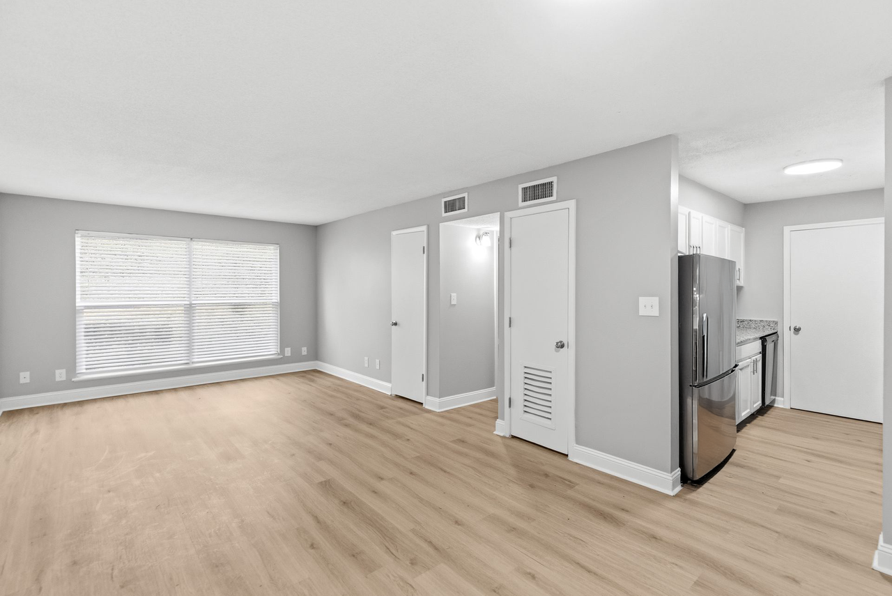 Willow Terrace - Photo 5 of 50