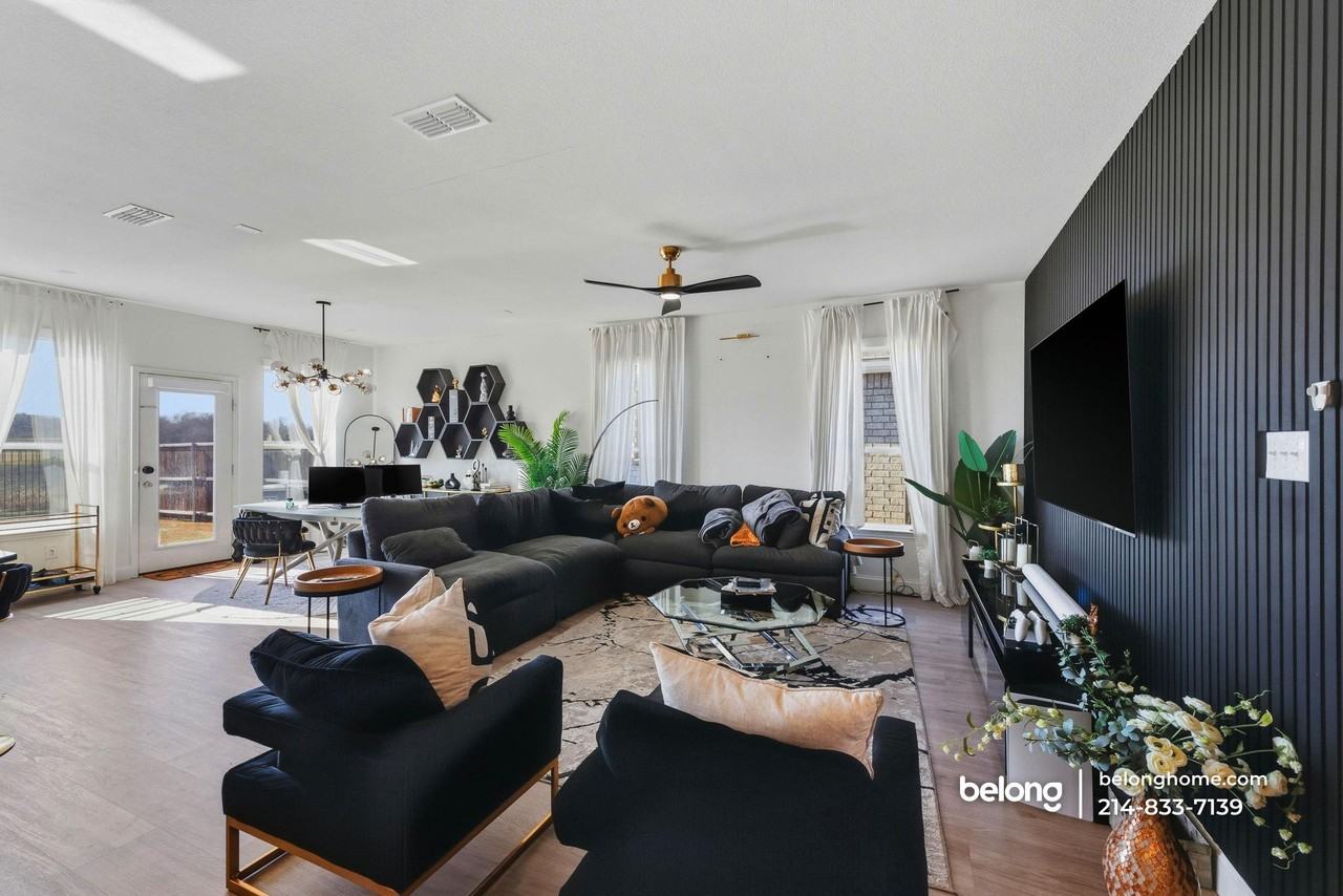 528 Bronze Forest Dr - Photo 4 of 20