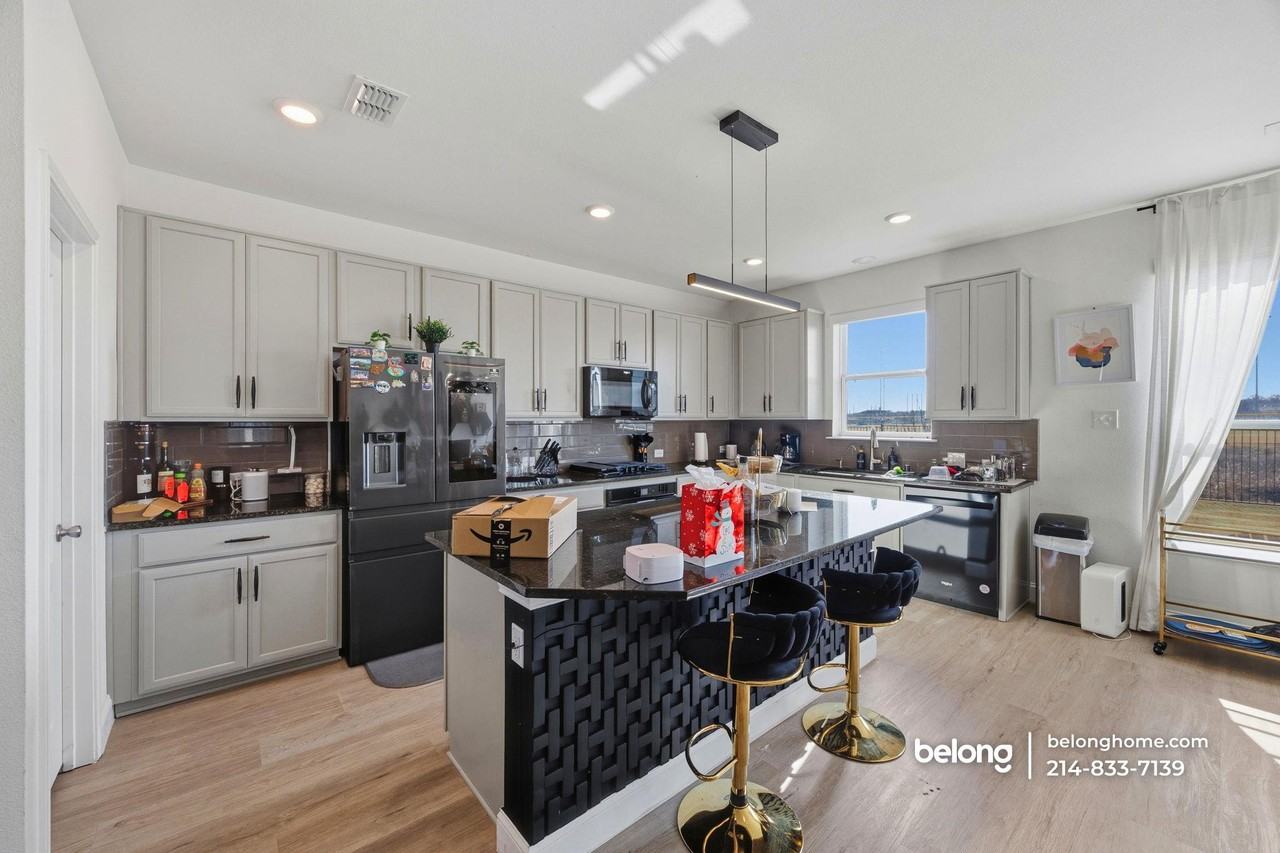 528 Bronze Forest Dr - Photo 5 of 20