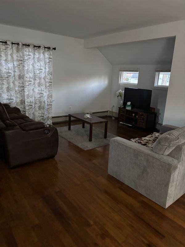 104 E Washington St - Photo 3 of 17